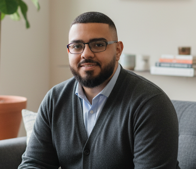 Majed Khalil, Therapist